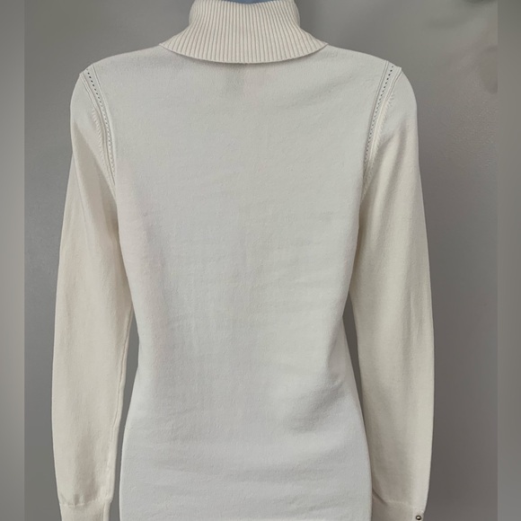 White House Black Market Turtleneck Sweater - Picture 3 of 16